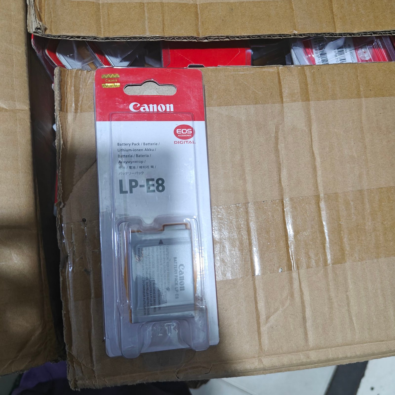 LP-E8 Battery For Canon, 550D, 600D, 650D, 700D, - Image 3