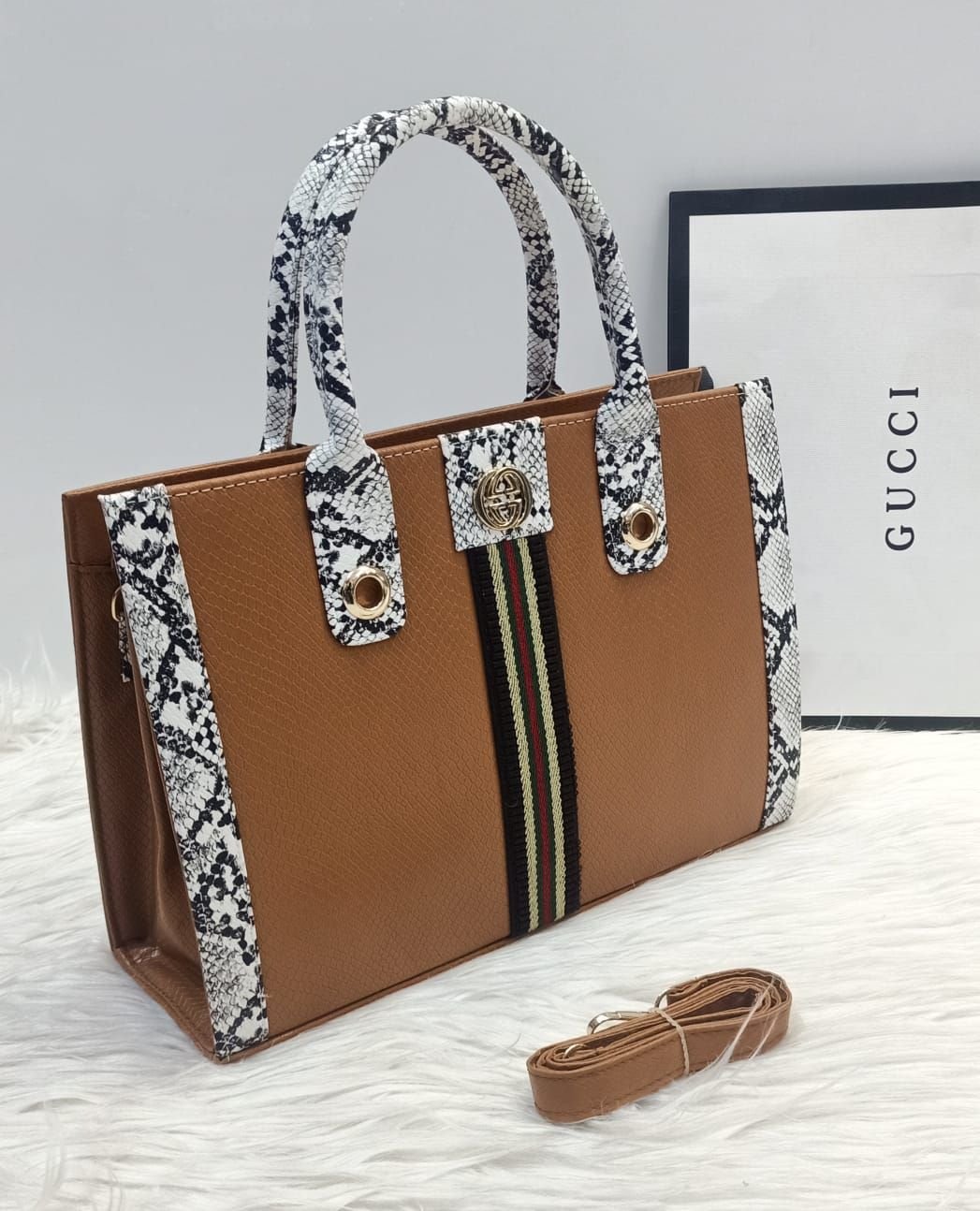 Girls purse new - Image 6