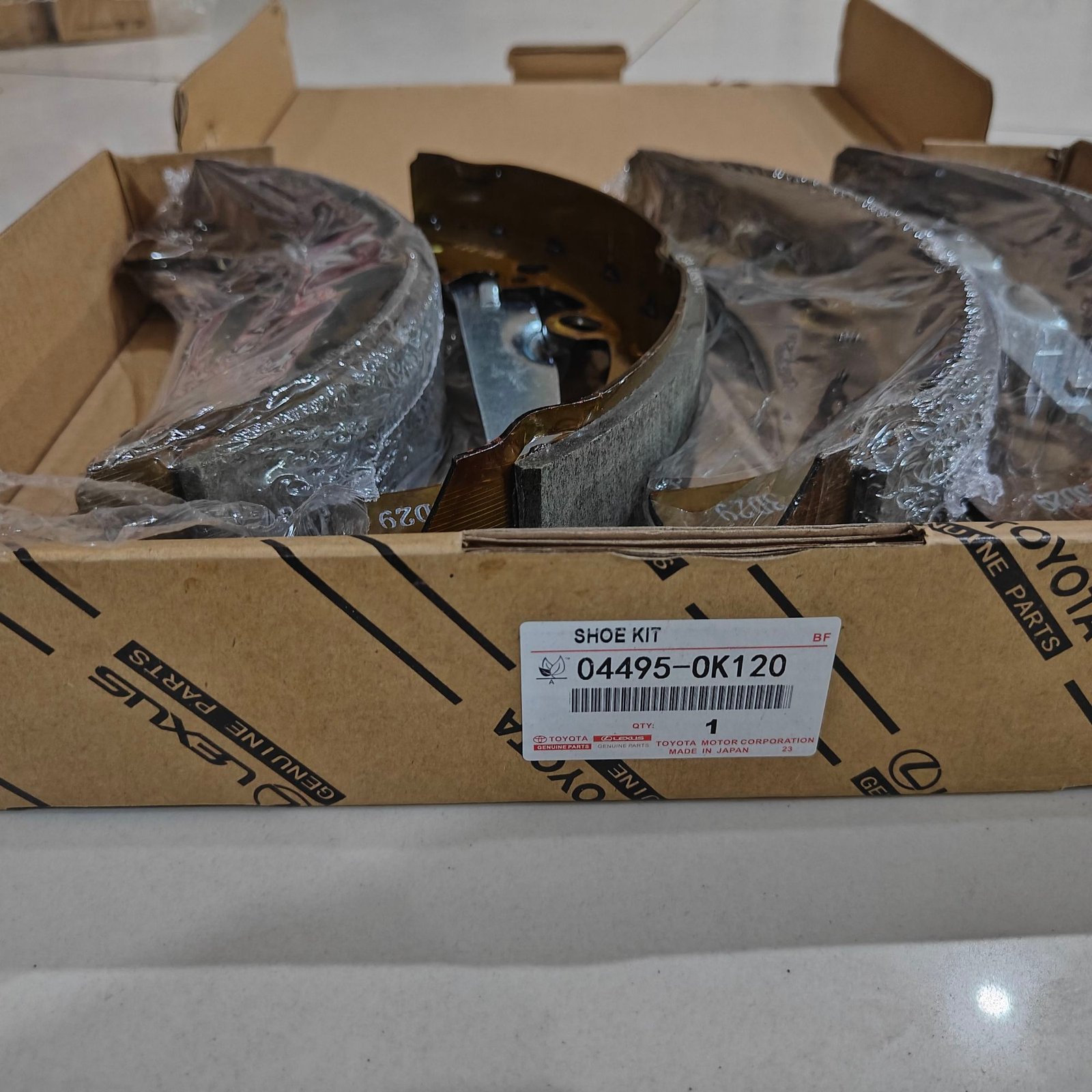 Toyota SHOE KIT, REAR BRAKE 04495-0K120