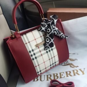 Burberry stylish bag
