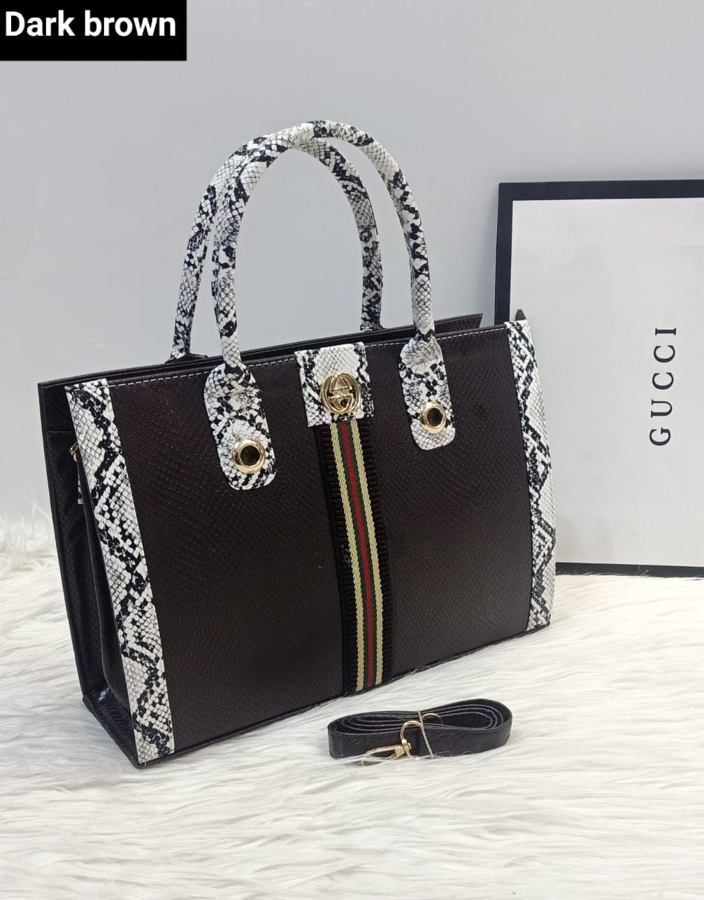 Girls purse new - Image 4
