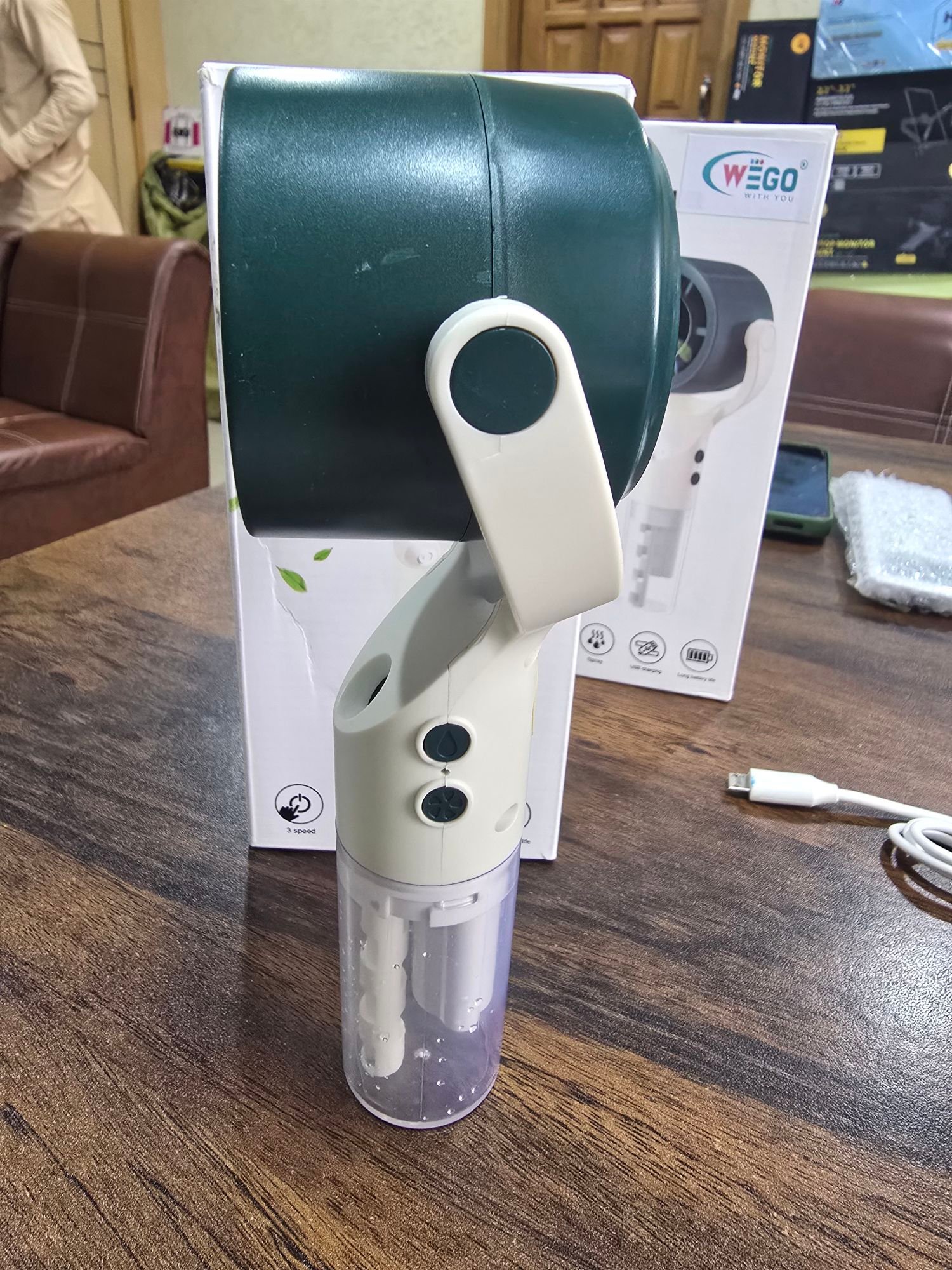 Wego Portable Handy Cooling Fan With Rechargeable - Image 2